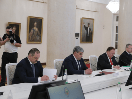 Сергей Меликов принял участие в совещании под руководством секретаря Совета безопасности России Николая Патрушева