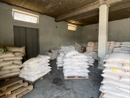 Более 130 тонн аммиачной селитры, хранившейся с нарушением безопасности, выявили в Дагестане