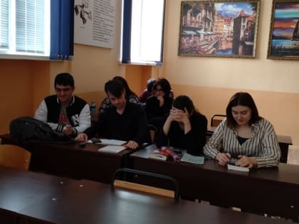 4 мая на факультете иностранных языков прошло заседание научного кружка «Stylistics»