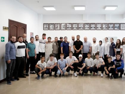 Сажид Сажидов поздравил дагестанских тхэквондистов с успехами на турнирах