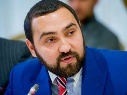 Султан Хамзаев отметил роль законодателей в ответственное время