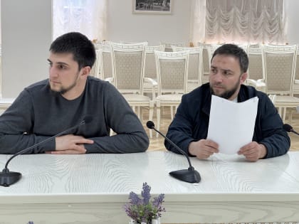 Заседание в предверии майских праздников