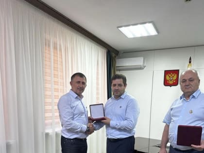 Вручение наград за звание «Заслуженный предприниматель Дагестана» прошло в республике