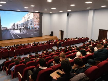 Выставка, посвященная 80-й годовщине прорыва блокады Ленинграда, состоялась в Махачкале