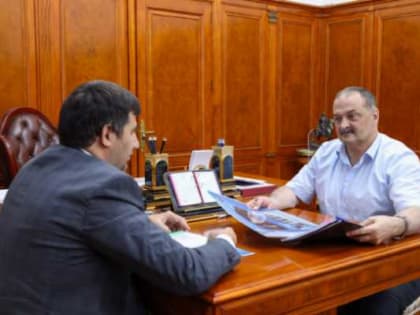 Сергей Меликов встретился с недавно избранным главой Буйнакского района