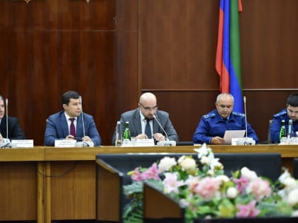 Обсуждение вопросов легализации карьеров в Дагестане