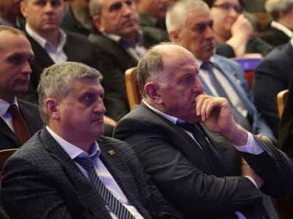 Абдулмуслим Абдулмуслимов: «Правительство подготовит план по исполнению каждого поручения из Послания Главы Дагестана»