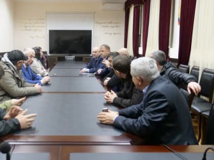 В Миннаце РД прошла встреча с добровольцами, отправляющимися в зону СВО