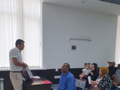 Встреча с иностранными гражданами прошла в Многофункциональном миграционном центре по Республике Дагестан
