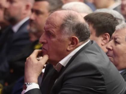 Премьер не прокомментировал поручение главы Дагестана о ликвидации сельских администраций