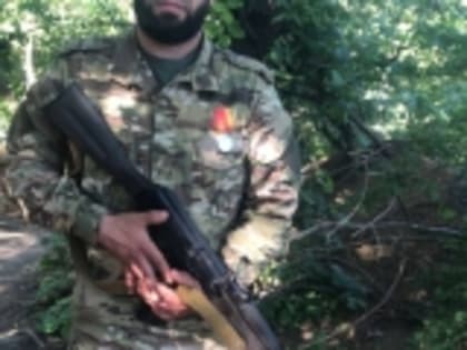 Военнослужащий из Новолакского района Артур Салихов награжден медалью Жукова