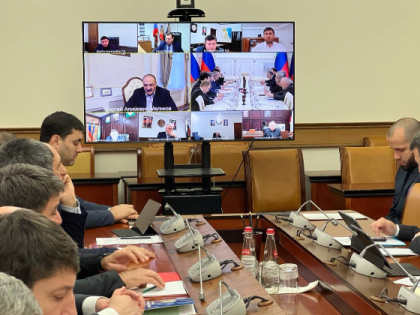 Глава Дагестана прoвел совещание по актуальным вопросам