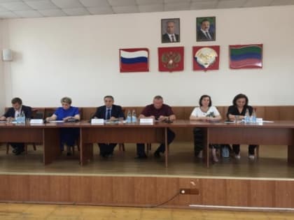 В Каспийске прошло выездное совещание по вопросам профилактики кори