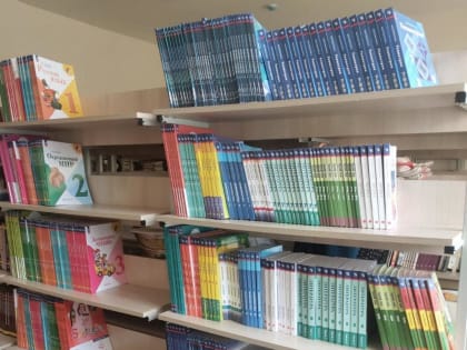 Более 660 тысяч новых учебников закупят для школ Дагестана