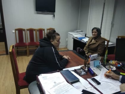 Жена мобилизованного из села Алкадар обратилась за помощью в администрацию Сулейман-Стальского района