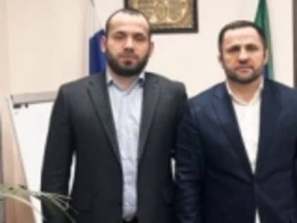 Эмин Мерданов обсудил с Мурадом Мирзагаджиевым вопросы развития туризма в Махачкале