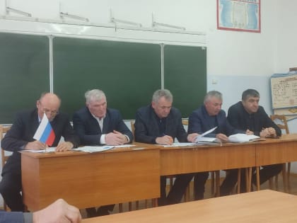 Встреча главы Левашинского района Мухтара Халалмагомедова с активом и жителями «сельсовета Аялакабский»