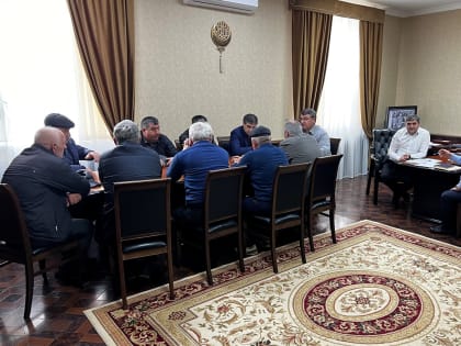 Владельцев АЗС города Дагестанские Огни призвали сплотиться вокруг государства