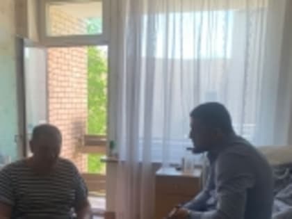 Депутат районного Собрания депутатов Новолакского района Рамазан Хайдаков посетил раненых бойцов в военном госпитале в Химках