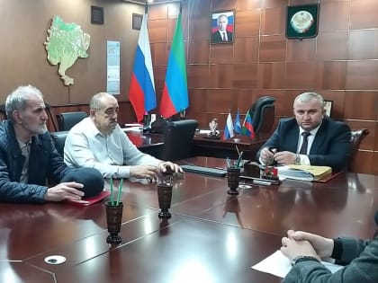 Вопросы реализации проекта внутрисельского водоснабжения с.Дылым обсудили в Казбековском районе