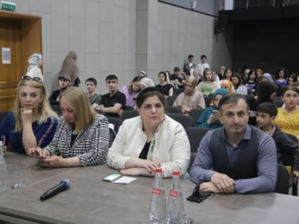 Прошел III Республиканский фестиваль-конкурс театральных постановок антитеррористической направленности среди студенческой молодежи ДГМУ