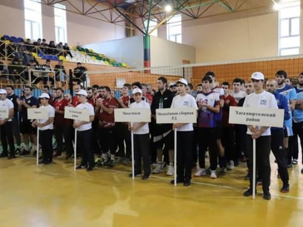 В Табасаранском районе Дагестана прошел Кубок Дагестана по волейболу