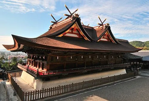 鎮座祭(1月3日まで。岡山市吉備津神社)
