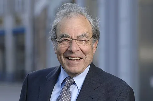 Elmar Pieroth