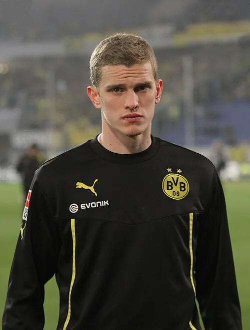 Sven Bender