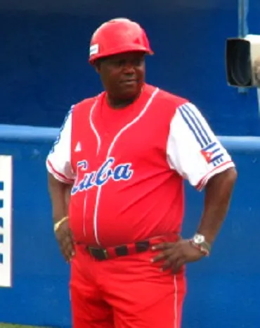 オマール・リナレス