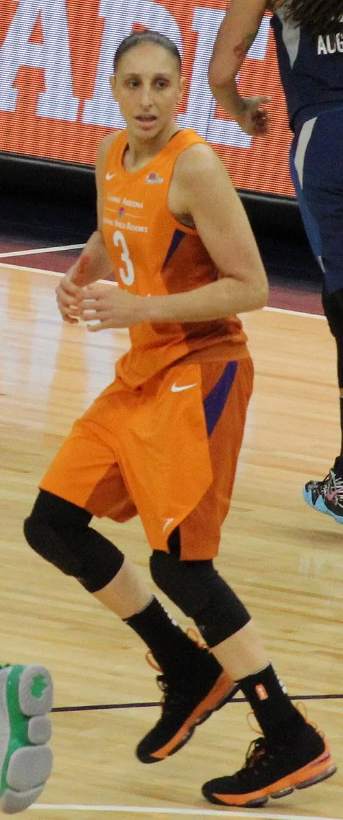 ダイアナ・トーラジ