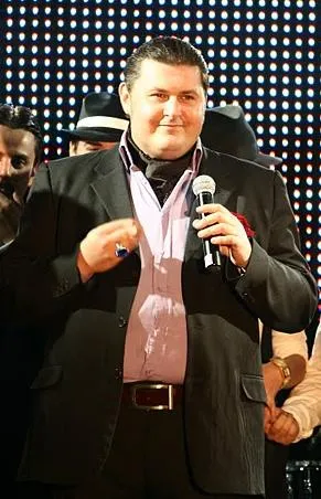 トニ・テクチェアヌ