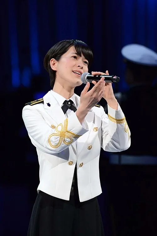 三宅由佳莉