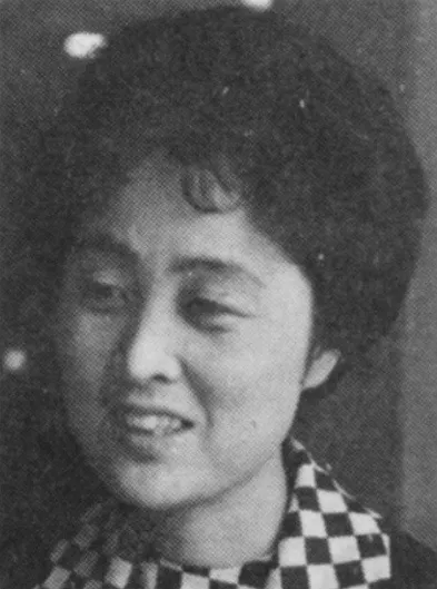 上坂冬子
