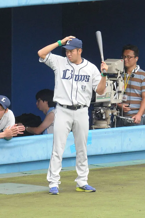 中﨑雄太