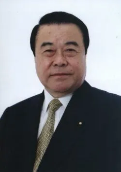冬柴鐵三