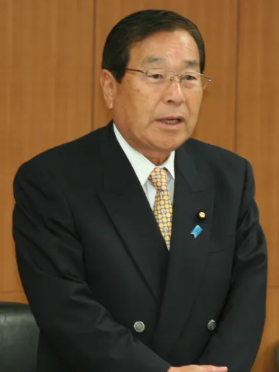 加賀谷健