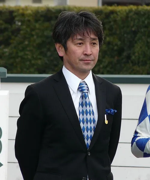千田輝彦