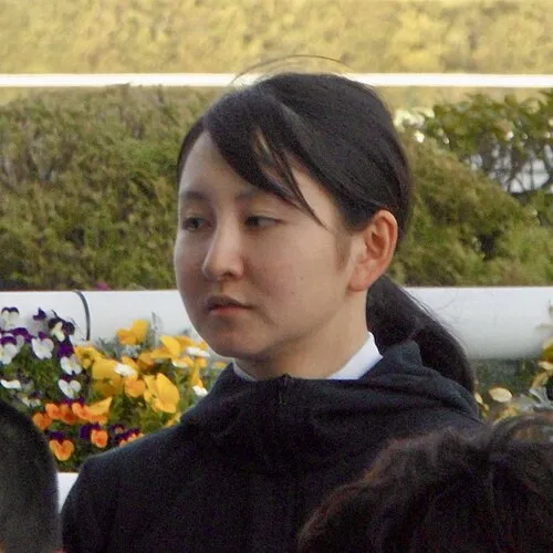 古川奈穂