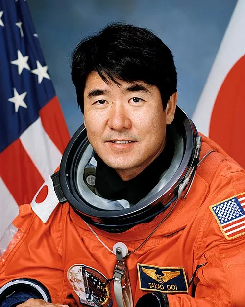 土井隆雄