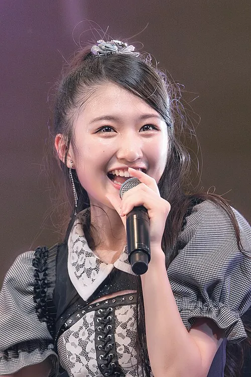 塩月希依音