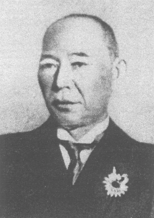 大岡育造