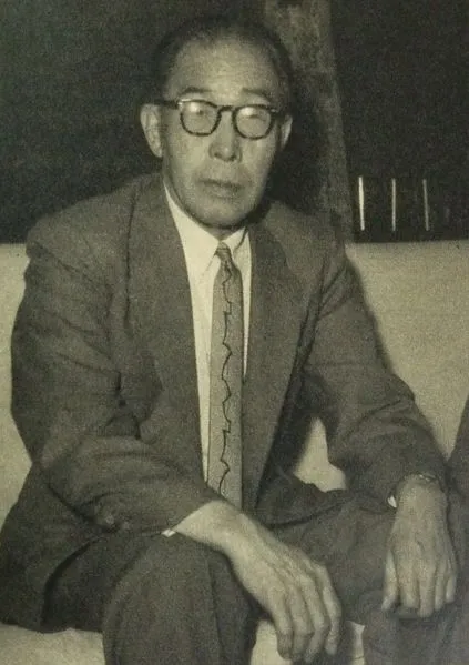 大濱信泉