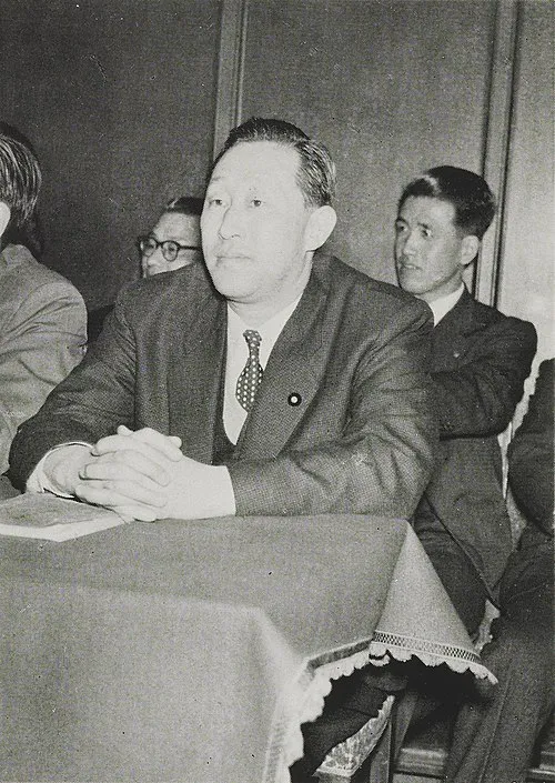 大石武一