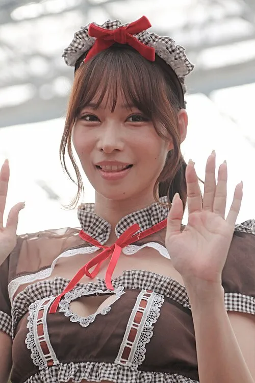 大野真依