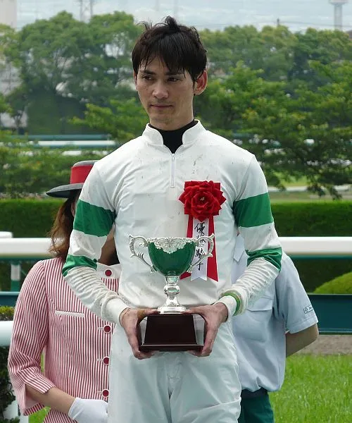 太宰啓介