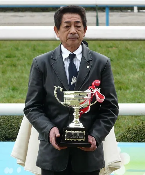 小島貞博