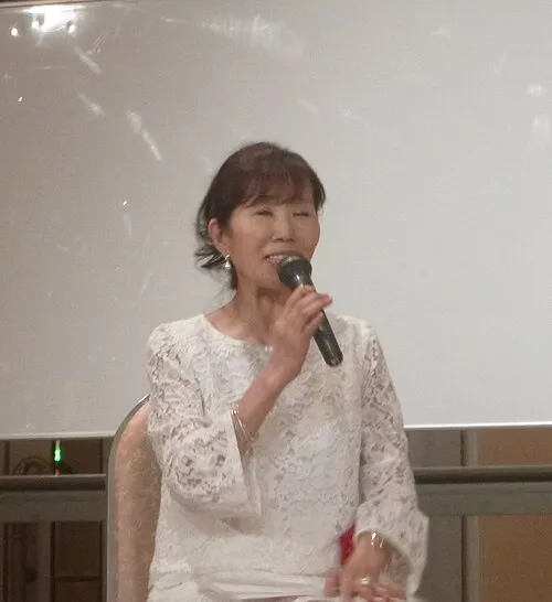 小川誠子