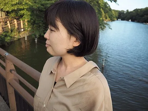 山崎ナオコーラ
