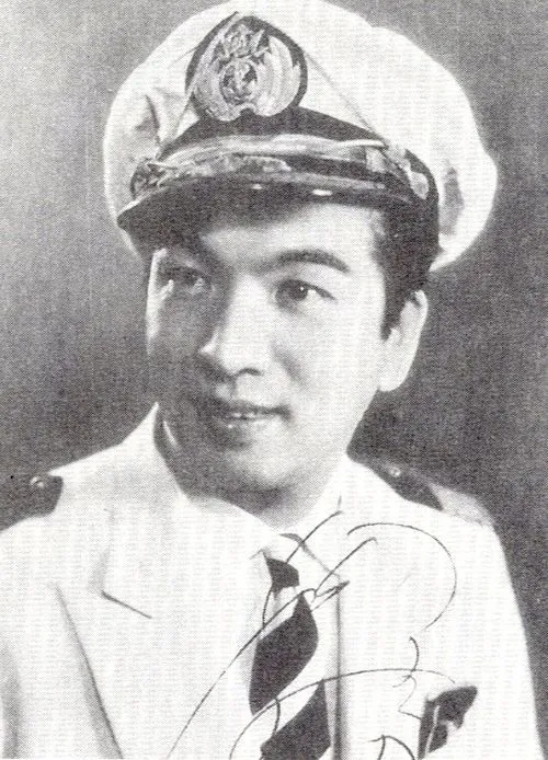 岡晴夫